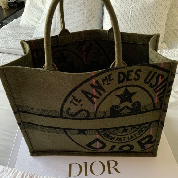 Christian Dior Canvas Jute Embroidered Medium - Picture 1 of 4